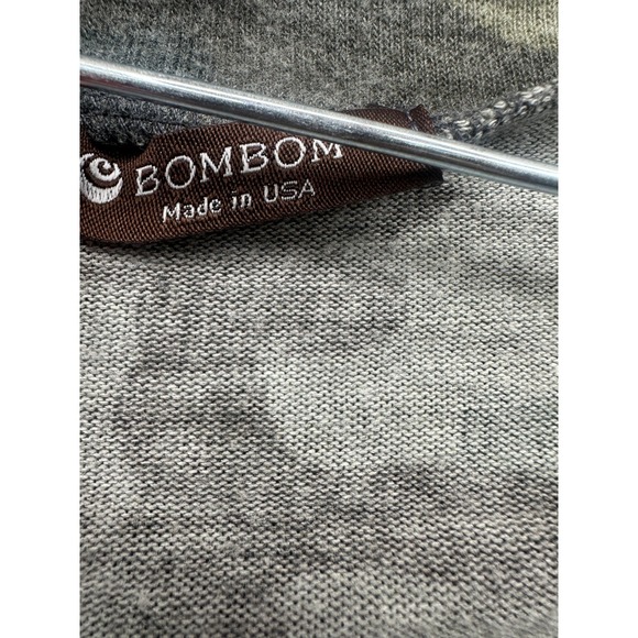 Bombom Henley Top Womens Medium Gray Camouflage Stretch Outdoor Made In The USA - Picture 8 of 14